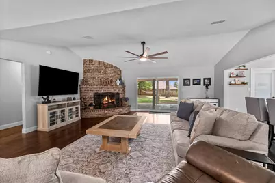 903 Northpine Drive, Conroe, TX 77301 - Photo 10