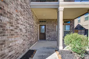 29138 Crystal Rose Ln, Fulshear, TX 77441 - Photo 2