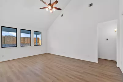 7914 Jade Crest Drive, Angleton, TX 77515 - Photo 12