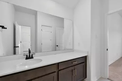 7914 Jade Crest Drive, Angleton, TX 77515 - Photo 18