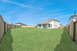 2107 Della Lks Ct, Fresno, TX 77545 - Photo 38