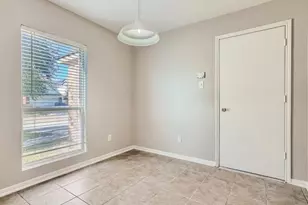 11010 Walkup Way, Houston, TX 77044 - Photo 8