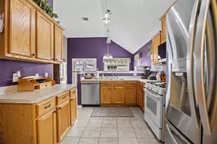 6230 Pleasant Stream Dr, Katy, TX 77449 - Photo 8