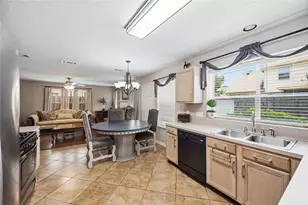 2946 Carrizo Springs Ct, Katy, TX 77449 - Photo 6