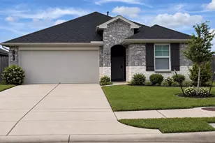 5002 Natchez Trce, Arcola, TX 77545 - Photo 1