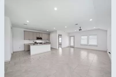 5002 Natchez Trace, Arcola, TX 77545 - Photo 2