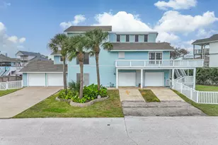 12822 Santiago Cir, Galveston, TX 77554 - Photo 4