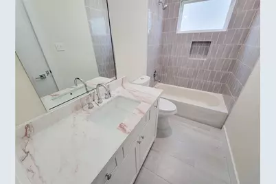 5931 Beall Street #D, Houston, TX 77091 - Photo 34