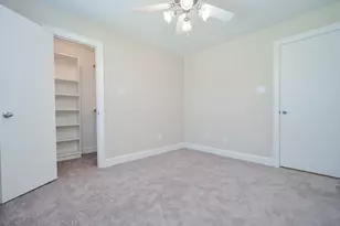 924 E 39th St, Houston, TX 77022 - Photo 26