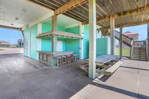 2396 Sand Drift Ln, Crystal Beach, TX 77650 - Photo 44