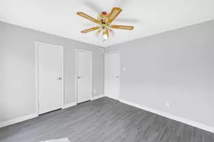 18519 Egret Bay Blvd, Webster, TX 77058 - Photo 24