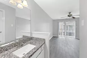 18519 Egret Bay Blvd, Webster, TX 77058 - Photo 18