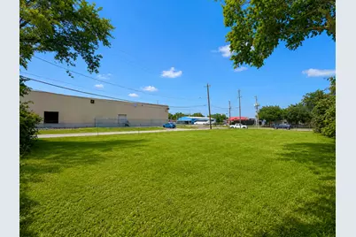 2002 Telephone Road, Houston, TX 77023 - Photo 4