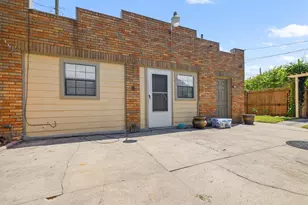 4327 Avenue O, Galveston, TX 77550 - Photo 38