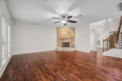 4702 Seabird Street, Baytown, TX 77521 - Photo 8