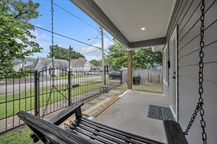 1807 Summer St, Houston, TX 77007 - Photo 4