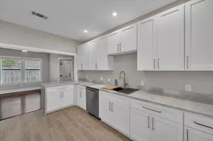 1807 Summer St, Houston, TX 77007 - Photo 12