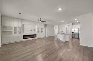 6294 Wedgewood Hls Dr, Conroe, TX 77304 - Photo 2