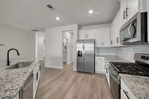 6294 Wedgewood Hls Dr, Conroe, TX 77304 - Photo 4
