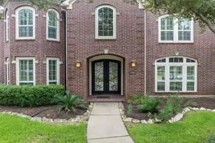 12814 Josey Creek Ct, Cypress, TX 77433 - Photo 2