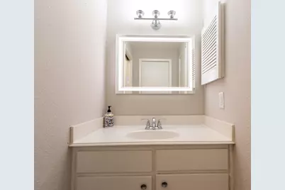 401 Lakeside Lane #111, Nassau Bay, TX 77058 - Photo 16