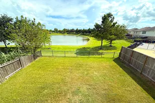 19535 Hardwood Ridge Tr, Cypress, TX 77429 - Photo 14