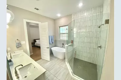 303 Queen Sude Lane, Houston, TX 77091 - Photo 12