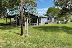 5589 County Rd 469, Brazoria, TX 77422 - Photo 20