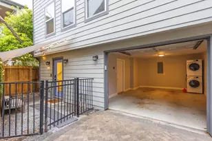 1716 Colquitt St, Houston, TX 77098 - Photo 12