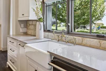 3402 Banbury Place, Houston, TX 77027 - Photo 20