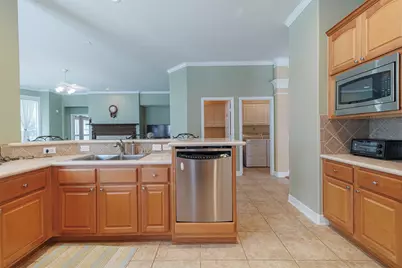 5018 Shining Creek Court, Katy, TX 77494 - Photo 18