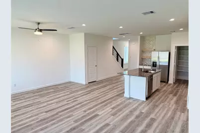 2911 Needham Garden Lane, Houston, TX 77051 - Photo 8