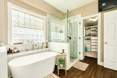 350 Pecan Estates Road, Angleton, TX 77515 - Photo 32