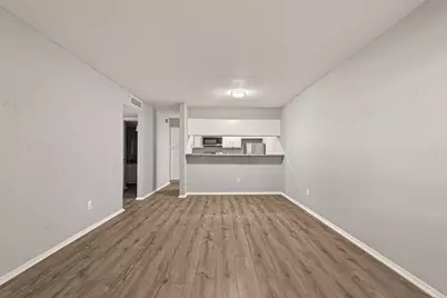 7313 Gulf Freeway #904, Houston, TX 77017 - Photo 8