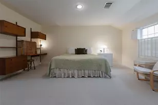 5851 Doliver Dr, Houston, TX 77057 - Photo 22
