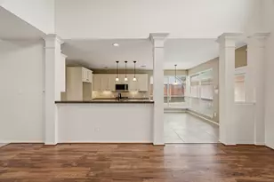 18803 Half Volley Cir, Humble, TX 77346 - Photo 16