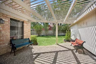 635 Anchorage Ln, Houston, TX 77079 - Photo 22