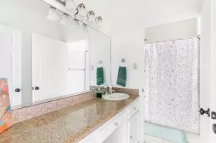 7002 Lakeside Dr, Liberty, TX 77575 - Photo 40