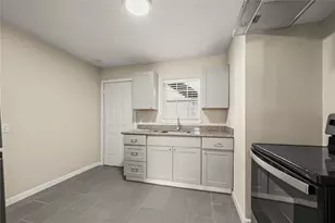 2803 Cleburne St, Houston, TX 77004 - Photo 4