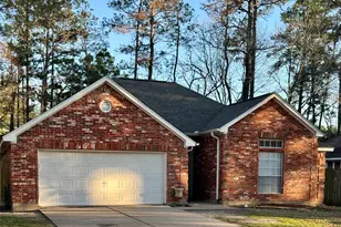 4006 Hunnington Dr, Conroe, TX 77303 - Photo 28