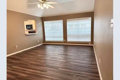 4006 Hunnington Drive, Conroe, TX 77303 - Photo 6