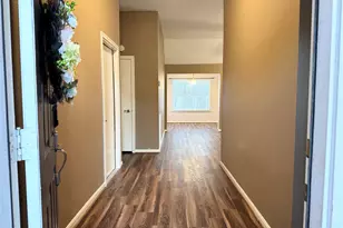 4006 Hunnington Dr, Conroe, TX 77303 - Photo 4