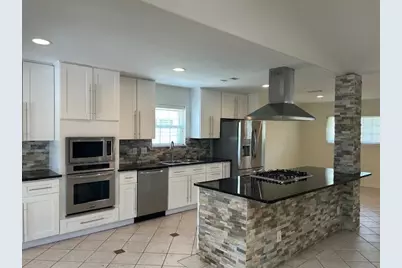 5607 Braesvalley Drive, Houston, TX 77096 - Photo 1