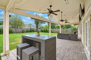 5515 Saxon Dr, Houston, TX 77092 - Photo 22