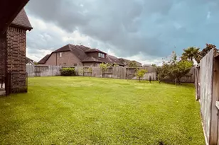 10210 Majestic Ct, Missouri City, TX 77459 - Photo 8