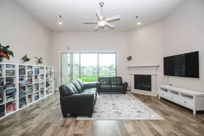 10210 Majestic Court, Missouri City, TX 77459 - Photo 6