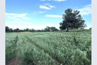 1018 Red Town Rd, Elgin, TX 78621 - Photo 8