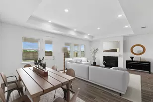 12106 Old Fashion Cir, Mont Belvieu, TX 77535 - Photo 10