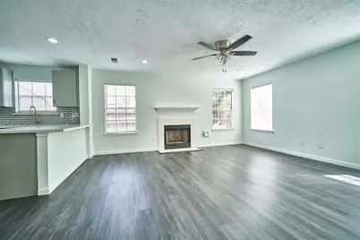 11011 Landsbury Court, Houston, TX 77099 - Photo 10
