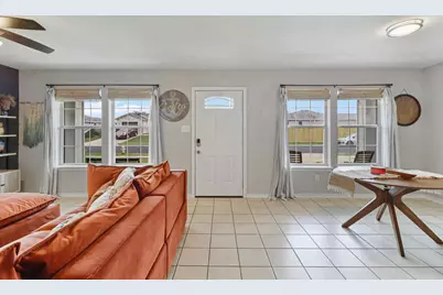 5725 Ventura Lane, Corpus Christi, TX 78417 - Photo 8